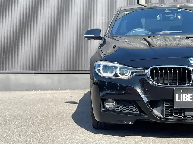 ＢＭＷ ３２０ｄ Mスポーツ 香川県 2015(平27)年 6.8万km サファイアブラックP インテリジェントセーフティpkg/ACC/LKA/衝突軽減/LEDヘッドライト/純正ナビ、ブルートゥース/バックカメラ/前席パワーシート/Rコーナーセンサー/前ドラレコ/オートライト/オートエアコン/純正18インチアルミ/パドルシフト