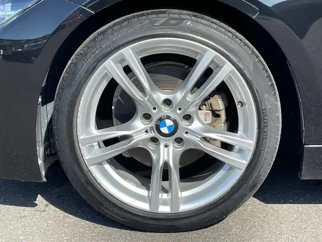 ＢＭＷ ３２０ｄ Mスポーツ 香川県 2015(平27)年 6.8万km サファイアブラックP インテリジェントセーフティpkg/ACC/LKA/衝突軽減/LEDヘッドライト/純正ナビ、ブルートゥース/バックカメラ/前席パワーシート/Rコーナーセンサー/前ドラレコ/オートライト/オートエアコン/純正18インチアルミ/パドルシフト