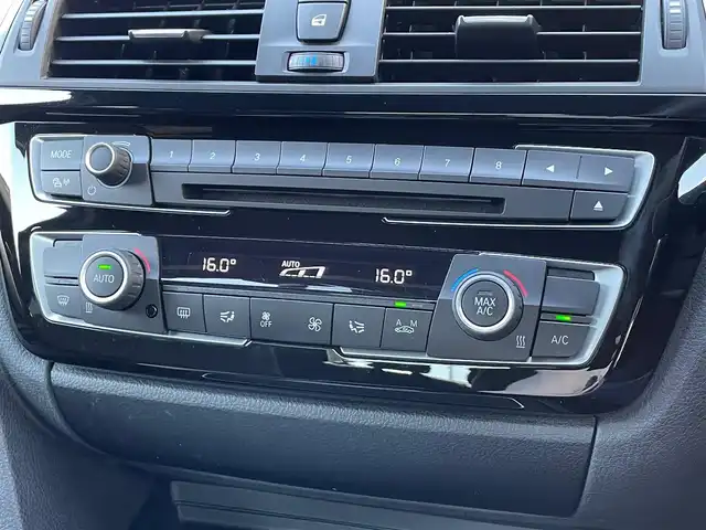 ＢＭＷ ３２０ｄ Mスポーツ 香川県 2015(平27)年 6.8万km サファイアブラックP インテリジェントセーフティpkg/ACC/LKA/衝突軽減/LEDヘッドライト/純正ナビ、ブルートゥース/バックカメラ/前席パワーシート/Rコーナーセンサー/前ドラレコ/オートライト/オートエアコン/純正18インチアルミ/パドルシフト