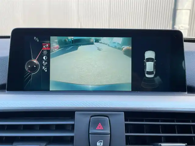 ＢＭＷ ３２０ｄ Mスポーツ 香川県 2015(平27)年 6.8万km サファイアブラックP インテリジェントセーフティpkg/ACC/LKA/衝突軽減/LEDヘッドライト/純正ナビ、ブルートゥース/バックカメラ/前席パワーシート/Rコーナーセンサー/前ドラレコ/オートライト/オートエアコン/純正18インチアルミ/パドルシフト