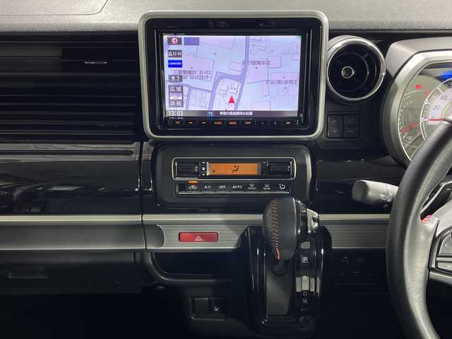 スズキ スペーシア カスタム HYBRID XS ターボ 神奈川県 2020(令2)年 5万km ピュアホワイトP 純正8型SDナビ/(CD　DVD　Bluetooth　AM　FM)/デュアルブレーキサポート/レーンキープアシスト/クルーズコントロール/全方位カメラ/ヘッドアップディスプレイ/リアパーキングセンサー/アイドリングストップ/社外前後ドライブレコーダー/純正ビルトインETC/運転席シートヒーター/パドルシフト/後席サーキュレーター/純正15インチAW