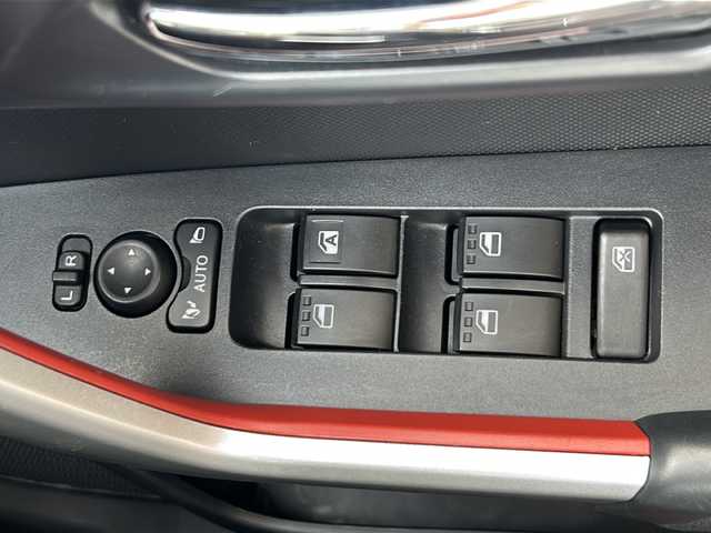 トヨタ ライズ Z 石川県 2019(令1)年 6.2万km シャイニングホワイトパール 純正9インチディスプレイオーディオ/フルセグTV/Bluetooth/全方位カメラ/ETC/前方ドライブレコーダー/前席シートヒーター/クルーズコントロール(追従走行有)/純正フロアマット/純正アルミホイール/前後コーナーセンサー/LEDヘッドライト/オートライト/フォグランプ