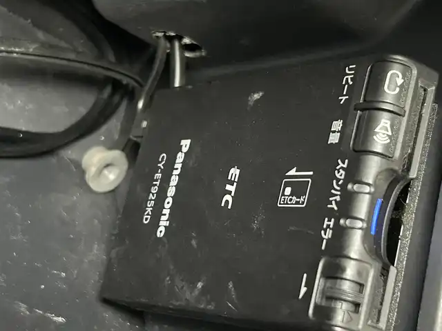 スズキ ジムニー ランドベンチャー 熊本県 2017(平29)年 8.8万km クールカーキPM ５速MT/社外7インチナビMIDV-S708（ＤＶＤ・ＣＤ・フルセグ・ＢＴ・ＳＤ・ｉｐｏｄ・ＵＳＢ）/バックカメラ　/社外前方ドライブレコーダー　/ＥＴＣ　/前席シートヒーター　/純正フロアマット/純正１６インチＡＷ　/ＨＩＤライト　/フォグライト/リモコンキー