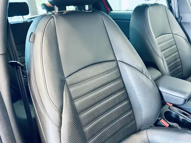 アルファロメオ ジュリエッタ ヴェローチェ 1750 TBI 大阪府 2019(令1)年 6万km アルファレッド 黒革/パワーシート/シートヒーター/Dシートメモリ/カロッツェリアナビ/TV/バックカメラ/クリアランスソナー/純正18インチAW/HIDヘッドライト/クルコン/パドルシフト/ETC