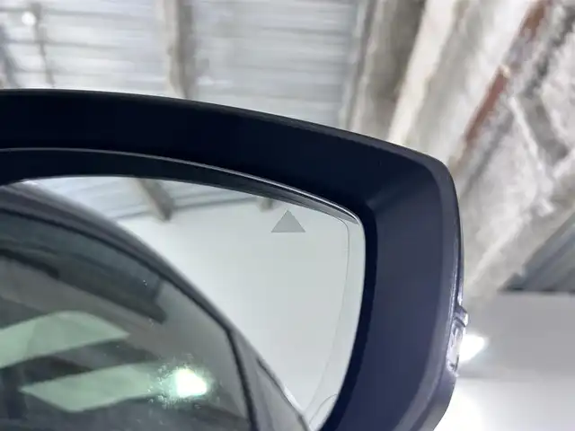 マツダ ＣＸ－６０ XD エクスクルーシブモード 佐賀県 2023(令5)年 1.3万km マシーングレープレミアムM パノラマルーフ/純正12.3インチナビ/フルセグTV/Bluetooth/シグネチャースタイルエアロ(フロント/サイド/リア)/AutoExeサスペンション/BOSEサウンドスピーカー/全周囲カメラ/レーダークルーズコントロール/パワーバックドア /衝突軽減ブレーキ/レーンキープアシスト/標識認識機能/前後誤発進抑制機能/パーキングセンサー/LEDライト/フォグライト /オートライト/オートハイビーム/ブラインドスポットモニター/前席シートベンチレーション/後席シートヒーター/ステアリングリモコン/スマートキー/電動格納ミラー/保証書/取扱説明書