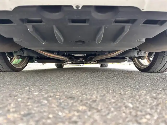 トヨタ クラウン ハイブリッド RS 宮城県 2021(令3)年 4.4万km プレシャスホワイトパール セーフティパッケージプラス/・カラーヘッドアップディスプレイ/・パーキングサポートブレーキ/リアカメラディテクション/・パノラミックビューモニター/＝＝＝/エイムゲインフロントスポイラー/エイムゲイン20インチAW/TRDリヤバンパースポイラー/BLITZ車高調（BLITZ DSC Plus）/セーフティセンス/・レーントレーシングアシスト/・レーダークルーズコントロール/・プリクラッシュセーフティ/・アダプティブハイビームシステム/・ロードサインアシスト/・先行車発進告知機能/・ドライバー異常時対応システム/ブラインドスポットモニター/リアクロストラフィックオートブレーキ/リアクロストラフィックアラート/純正12.3インチナビ/・CD/DVD/・Blu-ray/・Bluetooth/・フルセグTV/ビルトインETC2.0/ドライブレコーダー/GPSレーダー探知機（ZERO 706V）/ハーフレザーシート/シートヒーター/ステアリングヒーター/電動パーキングブレーキ/ブレーキホールド/3眼LEDヘッドランプ/シーケンシャルターンランプ/フロアマット