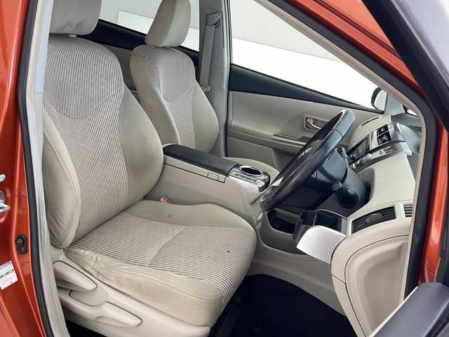トヨタ プリウス α S ツーリングセレクション 沖縄県 2015(平27)年 10万km オレンジM 社外SDナビ（CN-RX01WD）/CD/DVD/SD/BT/フルセグ/バックカメラ　/ビルトインETC/前後ドライブレコーダー/横滑り防止装置/LEDヘッドライト/オートライト/純正17インチAW/純正フロアマット/ドアバイザー/プッシュスタート/スマートキ―