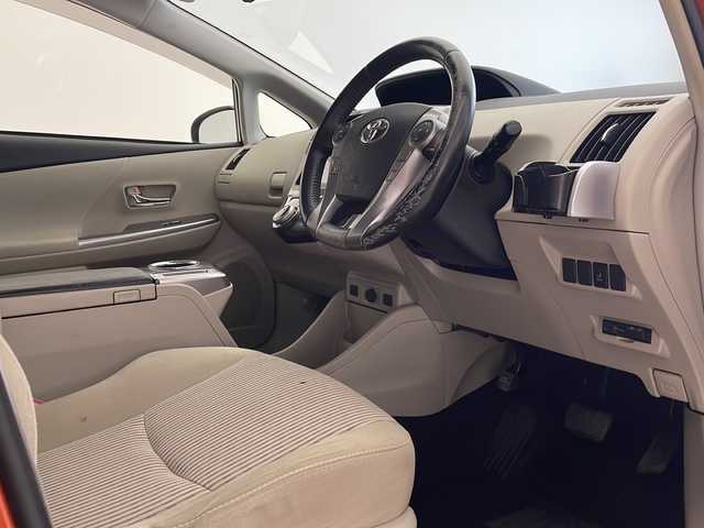 トヨタ プリウス α S ツーリングセレクション 沖縄県 2015(平27)年 10万km オレンジM 社外SDナビ（CN-RX01WD）/CD/DVD/SD/BT/フルセグ/バックカメラ　/ビルトインETC/前後ドライブレコーダー/横滑り防止装置/LEDヘッドライト/オートライト/純正17インチAW/純正フロアマット/ドアバイザー/プッシュスタート/スマートキ―