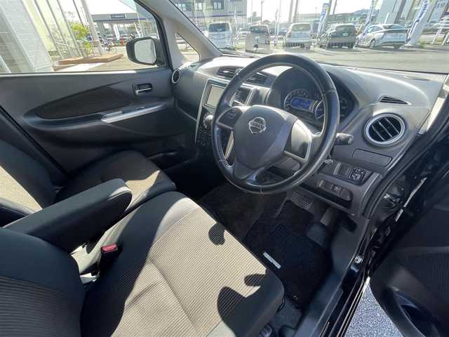 日産 デイズ ハイウェイスターG 熊本県 2013(平25)年 6.1万km ブラック (株)IDOMが運営する【じしゃロン熊本店】の自社ローン専用車両になります。こちらは現金またはオートローンご利用時の価格です。自社ローンご希望の方は別途その旨お申付け下さい　/社外ナビ（VIE-X007W-B）/全方位カメラ/フルセグテレビ/Bluetooth接続/ETC/後席用モニター（RKG-M900C）/HIDヘッドライト/オートライト/スマートキー/純正アルミホイール