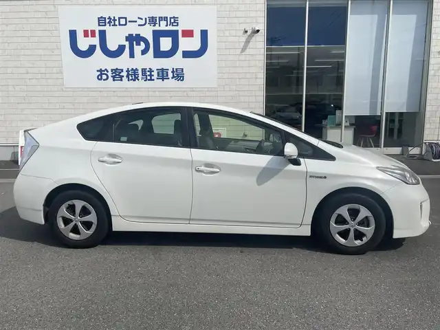トヨタ プリウス S 群馬県 2012(平24)年 6.5万km ホワイトパールクリスタルシャイン (株)IDOMが運営する【じしゃロン伊勢崎店】の自社ローン専用車両になりますこちらは現金またはオートローンご利用時の価格です。自社ローンご希望の方は別途その旨お申付け下さい/純正SDナビゲーション/バックカメラ/CD/DVD/SD/DTV/BT/コーナーセンサー/ETC/HIDヘッドライト/オートライト/純正フロアマット