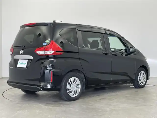 ホンダ フリード＋ G ホンダセンシング 埼玉県 2020(令2)年 1.8万km クリスタルブラックパール 純正ナビ　バックカメラ　ビルトインＥＴＣ　ドライブレコーダー　ホンダセンシング　アダクティブクルーズコントロール　両側パワースライドドア　オートライト　スマートキー　ＬＥＤヘッドライト