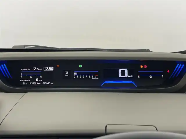 ホンダ フリード＋ G ホンダセンシング 埼玉県 2020(令2)年 1.8万km クリスタルブラックパール 純正ナビ　バックカメラ　ビルトインＥＴＣ　ドライブレコーダー　ホンダセンシング　アダクティブクルーズコントロール　両側パワースライドドア　オートライト　スマートキー　ＬＥＤヘッドライト
