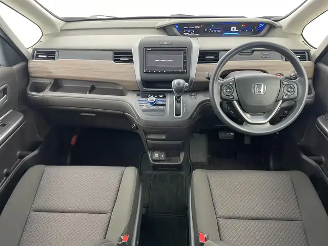 ホンダ フリード＋ G ホンダセンシング 埼玉県 2020(令2)年 1.8万km クリスタルブラックパール 純正ナビ　バックカメラ　ビルトインＥＴＣ　ドライブレコーダー　ホンダセンシング　アダクティブクルーズコントロール　両側パワースライドドア　オートライト　スマートキー　ＬＥＤヘッドライト