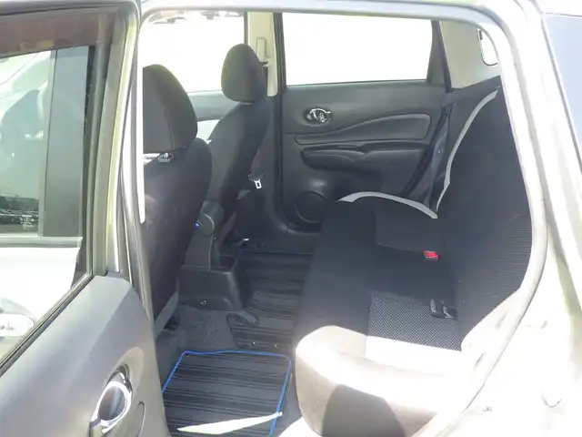 日産 ノート e－パワー X 千葉県 2018(平30)年 4.9万km ダークメタルグレー エマージェンシーブレーキ/クルーズコントロール/純正メモリーナビ/地デジTV/【DVD/CD再生機能　Bluetooth接続】/アラウンドビューモニター/ETC/LEDヘッドライト/ウインカーミラー/コーナーセンサー/インテリジェントキー