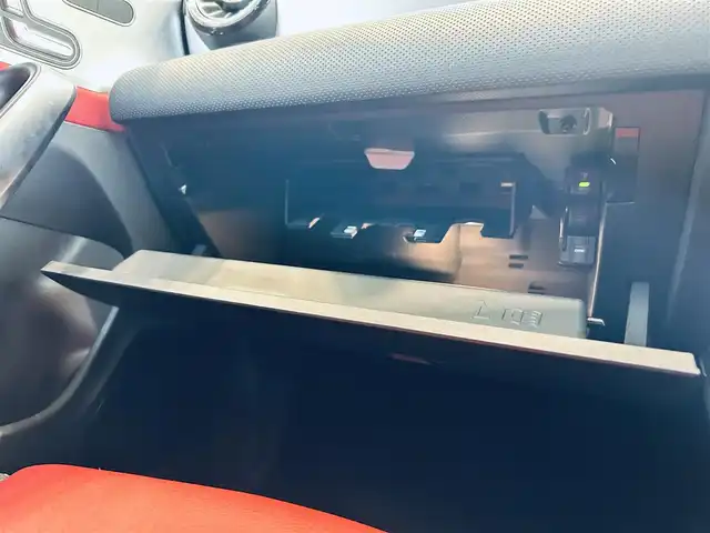 メルセデス・ベンツ ＣＬＡ２００ｄ AMGライン 大阪府 2019(令1)年 2.3万km ジュピターレッド レーダーセーフティP/サンルーフ/HUD/赤黒革/メモリ付きパワーシート/シートヒーター/純正ナビ/TV/360度カメラ/ACC/ブラインドスポット/純正18インチAW/LEDヘッドライト/アンビエントライト/クリアランスソナー/ワイヤレス充電