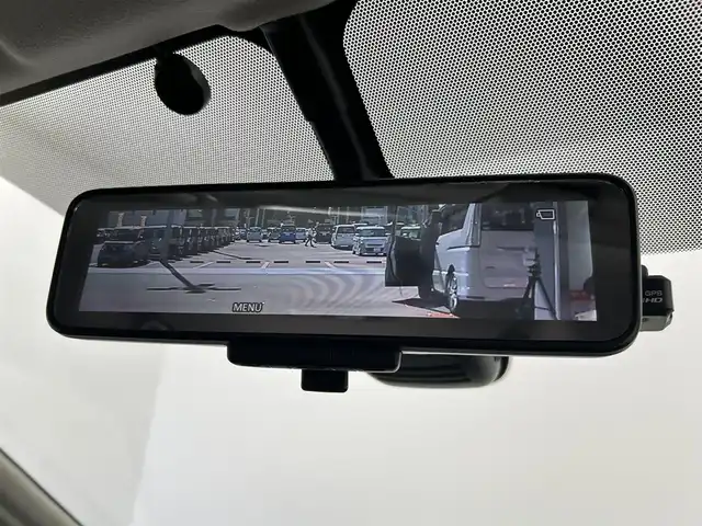 日産 セレナ e－パワー ハイウェイスター V 千葉県 2018(平30)年 3.8万km ブリリアントホワイトパール 禁煙車/プロパイロット/エマージェンシーブレーキ/純正9インチナビ/・MM517D-L/・CD/DVD/BD/BT/フルセグTV/アラウンドビューモニター/純正フリップダウンモニター/デジタルインナールームミラー/オートクルーズコントロール/両側電動スライドドア/ステアリングヒーター/ETC/LEDヘッドライト/オートライト/コーナーセンサー/電動パーキングブレーキ/ブレーキホールド/スマートキー