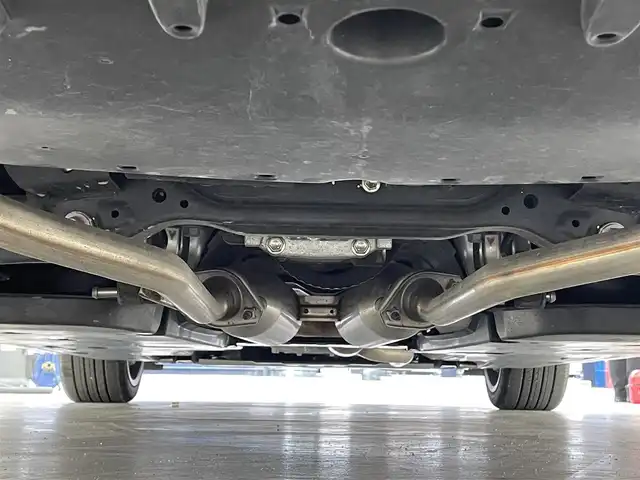 トヨタ クラウン ハイブリッド S 滋賀県 2020(令2)年 4.7万km シルバーM 純正12.3インチナビ/CD/DVD/Bluetooth/AppleCarPlay/AndroidAuto/フルセグテレビ/パノラミックビューモニター/セーフティセンス/・レーントレーシングアシスト/・レーダークルーズコントロール/・プリクラッシュセーフティ/・オートマチックハイビーム/・ロードサインアシスト/・先行車発進告知機能/・ドライバー異常時対応システム/セーフティパッケージプラス/ブラインドスポットモニター/LEDヘッドライト/ハーフレザーシート/D/N席パワーシート/D/N席シートヒーター /ステアリングヒーター/ETC2.0/AC100V/オプション18インチアルミホイール