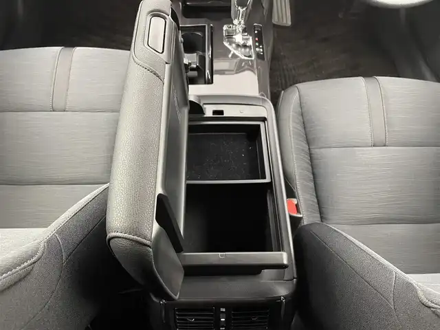 トヨタ クラウン アスリート アスリート 大分県 2014(平26)年 3.5万km プレシャスブラックパール 社外ナビ/Bluetooth/CD/フルセグ/純正アルミホイル18インチ/純正フロアマット/オートライト/ステアリングスイッチ/フォグランプ/スマートキー/プッシュスタート/カーテンエアバック/ドライブレコーダー/取扱説明書