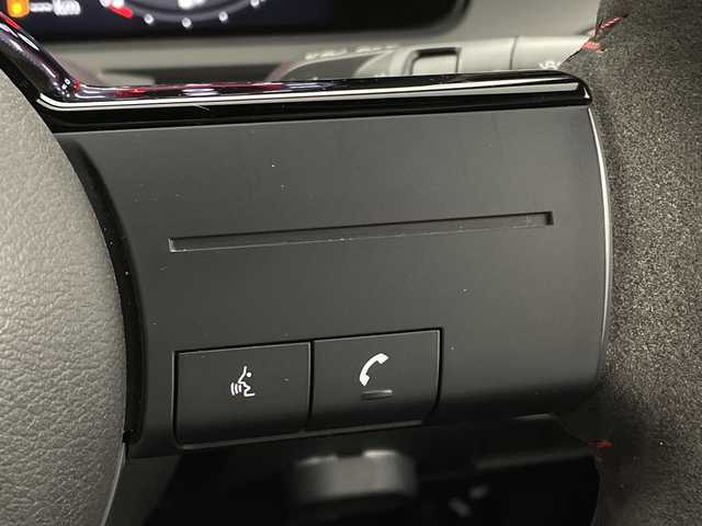 日産 オーラ ニスモ 新潟県 2023(令5)年 3.4万km ダークメタルグレー/スーパーブラック2トーン ワンオーナー/純正メモリナビ/　フルセグTV/Bluetooth/HDMI/衝突被害軽減ブレーキ/レーンキープアシスト/ブラインドスポットモニター/前後コーナーセンサー/ハーフレザーシート/スマートルームミラー/アラウンドビューモニター/ドライブレコーダー【DH5-D】/ビルトインETC2.0/3眼LEDヘッドライト/オートマチックハイビーム/オートライト/ステアリングスイッチ