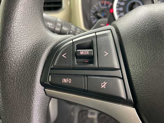 スズキ クロスビー HYBRID MV 道央・札幌 2024(令6)年 5.1万km キャラバンアイボリーパールメタリック/ホワイト 2トーンルーフ ・4WD/・社外ナビ&CD&DVD&BT/・バックカメラ/・デュアルカメラブレーキサポート/・クルーズコントロール/・コーナーセンサー/・横滑り防止装置/・アイドリングストップ/・前席シートヒーター/・パドルシフト/・純正フロアマット/・ビルトインETC/・LEDヘッドライト/・オートライト/・スマートキー