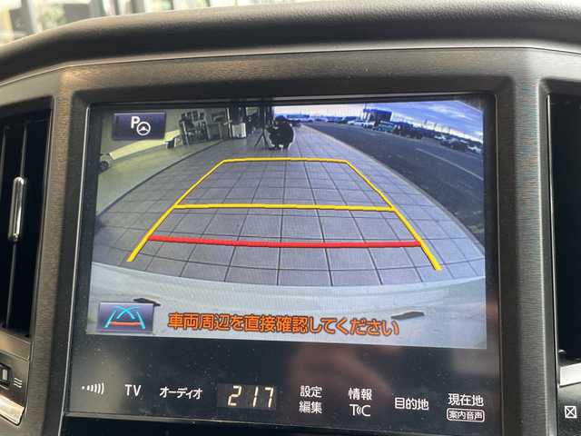 トヨタ クラウン ハイブリッド アスリートS 愛知県 2017(平29)年 4.4万km ホワイトパールクリスタルシャイン 純正8型ナビ/レーダークルーズコントロール/シートヒーター/バックカメラ/パワーシート/コーナーセンサー/純正アルミホイール/ステアリングヒーター/オートマチックハイビーム/ドライブレコーダー/ＥＴＣ/衝突軽減システム/フルセグ/CD DVD/Bluetooth/ステアリングスイッチ/スマートキー/プッシュスタート