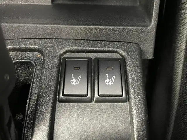 スズキ ジムニー シエラ JC 富山県 2020(令2)年 5万km ジャングルグリーン ４WD/純正ナビ（CD　DVD　bluetooth）/バックカメラ/ETC/衝突軽減ブレーキ/レーンキープ/前席シートヒーター/スマートキー/プッシュスタート/オートライト/LEDヘッドライト/フォグ/クルーズコントロール/横滑防止装置/純正マット・バイザー/保証書、取説/スペアキー