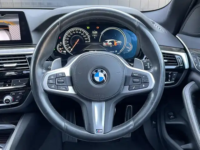 ＢＭＷ ５２３ｄ ツーリング Mスポーツ 埼玉県 2017(平29)年 5.5万km 黒 パノラマサンルーフ /ハイラインパッケージ /純正ナビ /360度カメラ /フルセグTV /ACC /LKA /パワーバックドア /パワーシート /シートヒーター /アンビエントライト /ETC /ドライブレコーダー