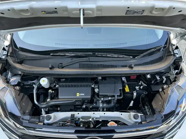 日産 デイズ ハイウェイスターX 千葉県 2024(令6)年 2.5万km ホワイトパール ９インチ純正ディスプレイオーディオ/アラウンドビューモニター/エマージェンシーブレーキ/コーナーセンサー/スペアキー１本/ドライブレコーダー前後/シートヒーター/ステアリングヒーター　/ＥＴＣ/純正フロアマット/ドアバイザー/下回り防錆塗装済み