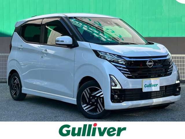 日産 デイズ ハイウェイスターX 千葉県 2024(令6)年 2.5万km ホワイトパール ９インチ純正ディスプレイオーディオ/アラウンドビューモニター/エマージェンシーブレーキ/コーナーセンサー/スペアキー１本/ドライブレコーダー前後/シートヒーター/ステアリングヒーター　/ＥＴＣ/純正フロアマット/ドアバイザー/下回り防錆塗装済み