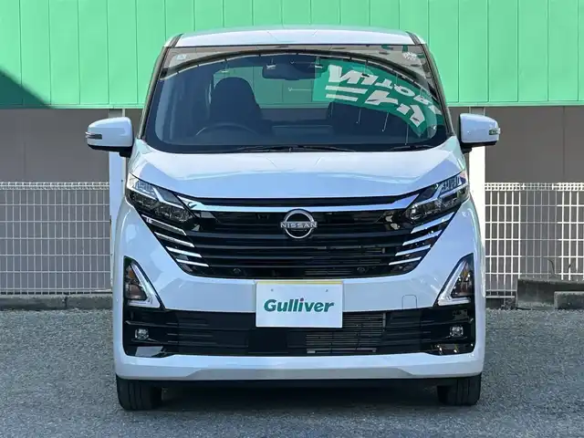 日産 デイズ ハイウェイスターX 千葉県 2024(令6)年 2.5万km ホワイトパール ９インチ純正ディスプレイオーディオ/アラウンドビューモニター/エマージェンシーブレーキ/コーナーセンサー/スペアキー１本/ドライブレコーダー前後/シートヒーター/ステアリングヒーター　/ＥＴＣ/純正フロアマット/ドアバイザー/下回り防錆塗装済み