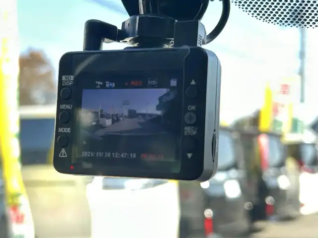 日産 デイズ ハイウェイスターX 千葉県 2024(令6)年 2.5万km ホワイトパール ９インチ純正ディスプレイオーディオ/アラウンドビューモニター/エマージェンシーブレーキ/コーナーセンサー/スペアキー１本/ドライブレコーダー前後/シートヒーター/ステアリングヒーター　/ＥＴＣ/純正フロアマット/ドアバイザー/下回り防錆塗装済み