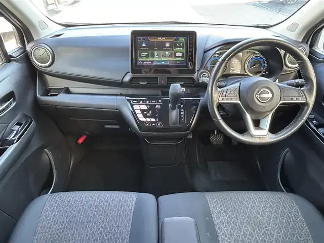 日産 デイズ ハイウェイスターX 千葉県 2024(令6)年 2.5万km ホワイトパール ９インチ純正ディスプレイオーディオ/アラウンドビューモニター/エマージェンシーブレーキ/コーナーセンサー/スペアキー１本/ドライブレコーダー前後/シートヒーター/ステアリングヒーター　/ＥＴＣ/純正フロアマット/ドアバイザー/下回り防錆塗装済み