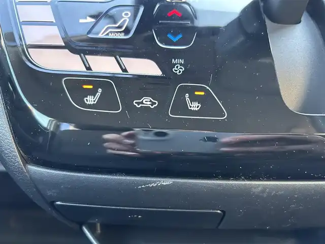 日産 デイズ ハイウェイスターX 千葉県 2024(令6)年 2.5万km ホワイトパール ９インチ純正ディスプレイオーディオ/アラウンドビューモニター/エマージェンシーブレーキ/コーナーセンサー/スペアキー１本/ドライブレコーダー前後/シートヒーター/ステアリングヒーター　/ＥＴＣ/純正フロアマット/ドアバイザー/下回り防錆塗装済み