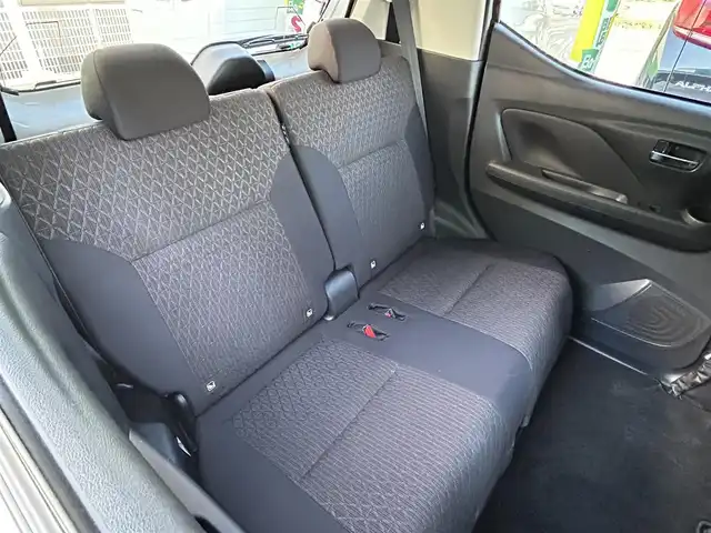 日産 デイズ ハイウェイスターX 千葉県 2024(令6)年 2.5万km ホワイトパール ９インチ純正ディスプレイオーディオ/アラウンドビューモニター/エマージェンシーブレーキ/コーナーセンサー/スペアキー１本/ドライブレコーダー前後/シートヒーター/ステアリングヒーター　/ＥＴＣ/純正フロアマット/ドアバイザー/下回り防錆塗装済み