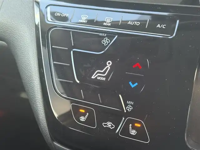 日産 デイズ ハイウェイスターX 千葉県 2024(令6)年 2.5万km ホワイトパール ９インチ純正ディスプレイオーディオ/アラウンドビューモニター/エマージェンシーブレーキ/コーナーセンサー/スペアキー１本/ドライブレコーダー前後/シートヒーター/ステアリングヒーター　/ＥＴＣ/純正フロアマット/ドアバイザー/下回り防錆塗装済み