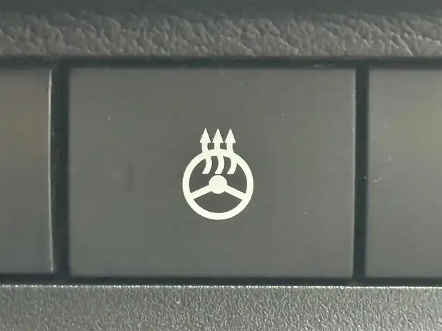 日産 デイズ ハイウェイスターX 千葉県 2024(令6)年 2.5万km ホワイトパール ９インチ純正ディスプレイオーディオ/アラウンドビューモニター/エマージェンシーブレーキ/コーナーセンサー/スペアキー１本/ドライブレコーダー前後/シートヒーター/ステアリングヒーター　/ＥＴＣ/純正フロアマット/ドアバイザー/下回り防錆塗装済み