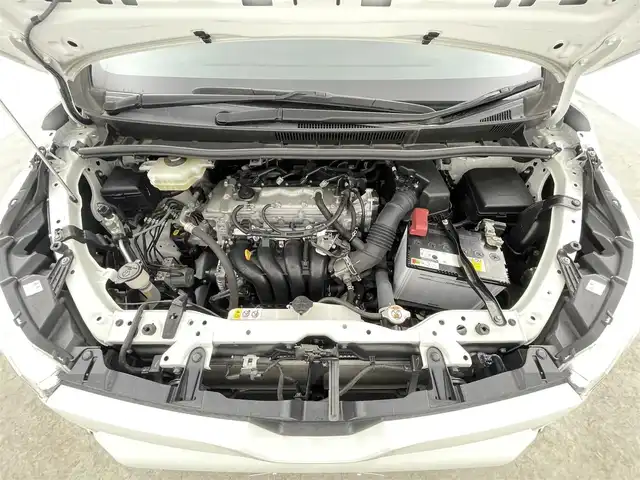 トヨタ ヴォクシー ZS 煌Ⅲ 千葉県 2020(令2)年 3.9万km ホワイトパールクリスタルシャイン 禁煙車/ワンオーナー/トヨタセーフティセンス/・レーンディパーチャーアラート/・プリクラッシュセーフティブレーキ/・クリアランスソナー/・クルーズコントロール/両側パワースライドドア/純正10インチメモリナビ/・型番：NSZN-Z68T/・CD/DVD/Bluetooth/フルセグTV/・バックカメラ/・ビルトインETC/革巻きステアリング/・ステアリングスイッチ/ハーフレザーシート/MT付きAT/左右独立エアコン/純正フロアマット/純正16インチAW/オートライト/・オートマチックハイビーム/・LEDヘッドライト/・LEDフォグランプ