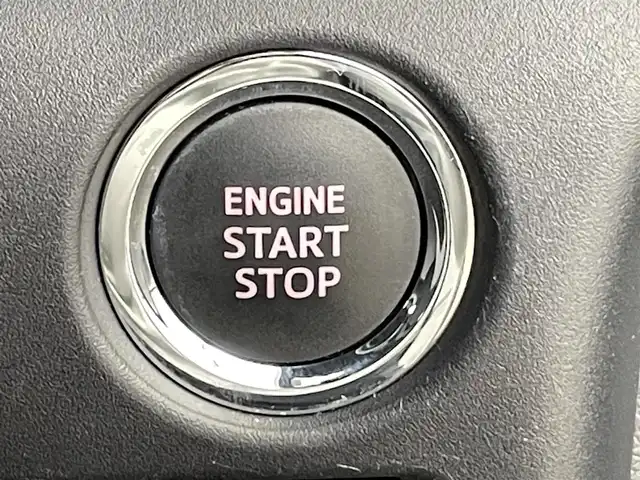 トヨタ ヴォクシー ZS 煌Ⅲ 千葉県 2020(令2)年 3.9万km ホワイトパールクリスタルシャイン 禁煙車/ワンオーナー/トヨタセーフティセンス/・レーンディパーチャーアラート/・プリクラッシュセーフティブレーキ/・クリアランスソナー/・クルーズコントロール/両側パワースライドドア/純正10インチメモリナビ/・型番：NSZN-Z68T/・CD/DVD/Bluetooth/フルセグTV/・バックカメラ/・ビルトインETC/革巻きステアリング/・ステアリングスイッチ/ハーフレザーシート/MT付きAT/左右独立エアコン/純正フロアマット/純正16インチAW/オートライト/・オートマチックハイビーム/・LEDヘッドライト/・LEDフォグランプ