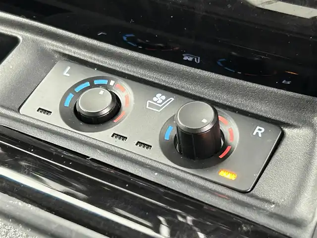 トヨタ アルファードハイブリット SR Cパッケージ 千葉県 2023(令5)年 2万km ホワイトパールクリスタルシャイン モデリスタエアロ/ダブルサンルーフ/セーフティセンス/・プリクラッシュセーフティ/・ロードサインアシスト/・レーダークルーズコントロール/・レーントレーシングアシスト/・アダプティブハイビームシステム/純正９インチディスプレイ/・フルセグTV/・Bluetooth/・Miracast/・CD/DVD/Blu-ray/・スマホ連携/バックカメラ/デジタルインナーミラー/ブラインドスポットモニター/AC100V 1500w/前後コーナーセンサー/ステアリングヒーター/パワーシート/・シートヒーター/シートエアコン/ビルトインETC/両側パワースライドドア/パワーバックドア