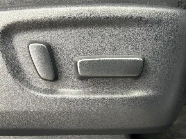 トヨタ アルファードハイブリット SR Cパッケージ 千葉県 2023(令5)年 2万km ホワイトパールクリスタルシャイン モデリスタエアロ/ダブルサンルーフ/セーフティセンス/・プリクラッシュセーフティ/・ロードサインアシスト/・レーダークルーズコントロール/・レーントレーシングアシスト/・アダプティブハイビームシステム/純正９インチディスプレイ/・フルセグTV/・Bluetooth/・Miracast/・CD/DVD/Blu-ray/・スマホ連携/バックカメラ/デジタルインナーミラー/ブラインドスポットモニター/AC100V 1500w/前後コーナーセンサー/ステアリングヒーター/パワーシート/・シートヒーター/シートエアコン/ビルトインETC/両側パワースライドドア/パワーバックドア