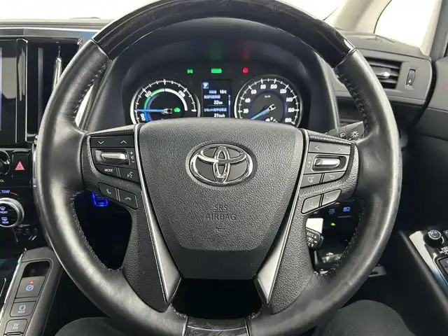 トヨタ アルファードハイブリット SR Cパッケージ 千葉県 2023(令5)年 2万km ホワイトパールクリスタルシャイン モデリスタエアロ/ダブルサンルーフ/セーフティセンス/・プリクラッシュセーフティ/・ロードサインアシスト/・レーダークルーズコントロール/・レーントレーシングアシスト/・アダプティブハイビームシステム/純正９インチディスプレイ/・フルセグTV/・Bluetooth/・Miracast/・CD/DVD/Blu-ray/・スマホ連携/バックカメラ/デジタルインナーミラー/ブラインドスポットモニター/AC100V 1500w/前後コーナーセンサー/ステアリングヒーター/パワーシート/・シートヒーター/シートエアコン/ビルトインETC/両側パワースライドドア/パワーバックドア