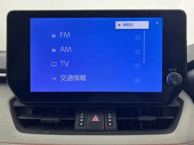 トヨタ ＲＡＶ４ ハイブリッド アドベンチャー 熊本県 2022(令4)年 4.1万km アティチュードブラックマイカ 禁煙車　/４WD/サンルーフ/ボンネットマーカー/純正１０．５インチナビ（ＡｐｐｌＣａｒＰｌａｙ・ＡｎｄｒｏｉｄＡｕｔｏ・ＢＴ・フルセグ・ＵＳＢ）/パノラミックビュモニター/社外前後ドライブレコーダー　/ＥＴＣ２．０　/前後クリアランスソナー　/レーダークルーズコントロール/レーンキープアシスト/プリクラッシュセーフティ/ブラインドスポットモニター/リアクロストラフィックアラート/駐車時支援パーキングサポートシステム/ロードサインアシスト/ダウンヒルアシスト/横滑り防止/前席シートヒーター/前席エアーシート/ステアリングヒーター/運転席パワーシート/100V充電/純正フロアマット/純正19インチAW/オートライト/オートマチックハイビーム/LEDヘッドライト/フォグライト/スマートキー/プッシュスタート/スペアキー1本