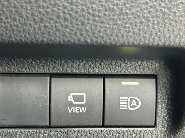 トヨタ ＲＡＶ４ ハイブリッド アドベンチャー 熊本県 2022(令4)年 4.1万km アティチュードブラックマイカ 禁煙車　/４WD/サンルーフ/ボンネットマーカー/純正１０．５インチナビ（ＡｐｐｌＣａｒＰｌａｙ・ＡｎｄｒｏｉｄＡｕｔｏ・ＢＴ・フルセグ・ＵＳＢ）/パノラミックビュモニター/社外前後ドライブレコーダー　/ＥＴＣ２．０　/前後クリアランスソナー　/レーダークルーズコントロール/レーンキープアシスト/プリクラッシュセーフティ/ブラインドスポットモニター/リアクロストラフィックアラート/駐車時支援パーキングサポートシステム/ロードサインアシスト/ダウンヒルアシスト/横滑り防止/前席シートヒーター/前席エアーシート/ステアリングヒーター/運転席パワーシート/100V充電/純正フロアマット/純正19インチAW/オートライト/オートマチックハイビーム/LEDヘッドライト/フォグライト/スマートキー/プッシュスタート/スペアキー1本