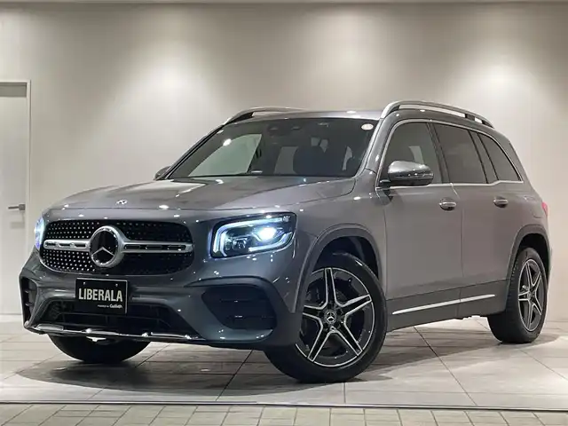 メルセデス・ベンツ Ｍ・ベンツ ＧＬＢ２００ｄ 4マチック AMGライン 愛知県 2023(令5)年 2.1万km マウンテングレー Ｂｕｒｍｅｓｔｅｒサウンド　/デジタルインナーミラー　/ＭＢＵＸ　/Ｂｌｕｅｔｏｏｔｈ　/フルセグＴＶ　/３６０度カメラ　/レーダーセーフティパッケージ/ＡＣＣ　/ＬＫＡ　/ＬＤＷ　/ＢＳＭ　/ハーグレザー　/シートヒーター　/ＬＥＤ　ヘッドライト/ＤＳＲＣＥＴＣ/ドライブレコーダー/パワーバックドア/プッシュスタート/ウィンカーミラー/アイドリングストップ
