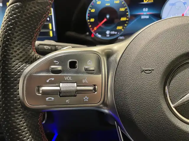 メルセデス・ベンツ Ｍ・ベンツ ＧＬＢ２００ｄ 4マチック AMGライン 愛知県 2023(令5)年 2.1万km マウンテングレー Ｂｕｒｍｅｓｔｅｒサウンド　/デジタルインナーミラー　/ＭＢＵＸ　/Ｂｌｕｅｔｏｏｔｈ　/フルセグＴＶ　/３６０度カメラ　/レーダーセーフティパッケージ/ＡＣＣ　/ＬＫＡ　/ＬＤＷ　/ＢＳＭ　/ハーグレザー　/シートヒーター　/ＬＥＤ　ヘッドライト/ＤＳＲＣＥＴＣ/ドライブレコーダー/パワーバックドア/プッシュスタート/ウィンカーミラー/アイドリングストップ