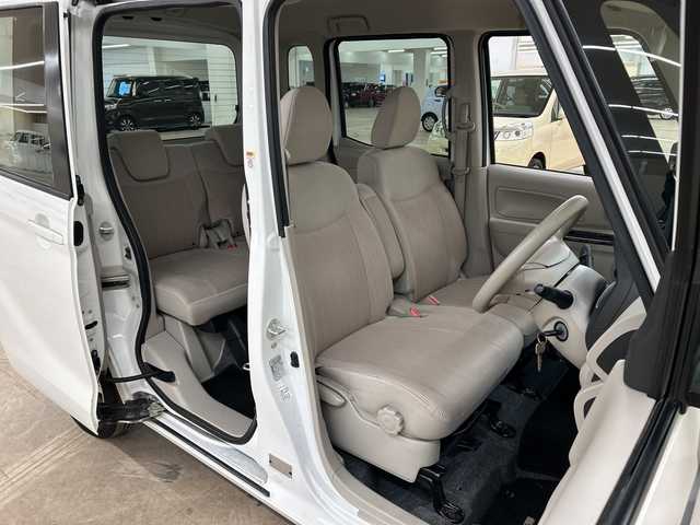 日産 デイズ ルークス S 道央・札幌 2014(平26)年 6.6万km ホワイトパール ４ＷＤ//ワンオーナー//リモコンキー//冬タイヤ付き//社外14インチＡＷ//ＡＢＳ//両側スライドドア//社外オーディオ