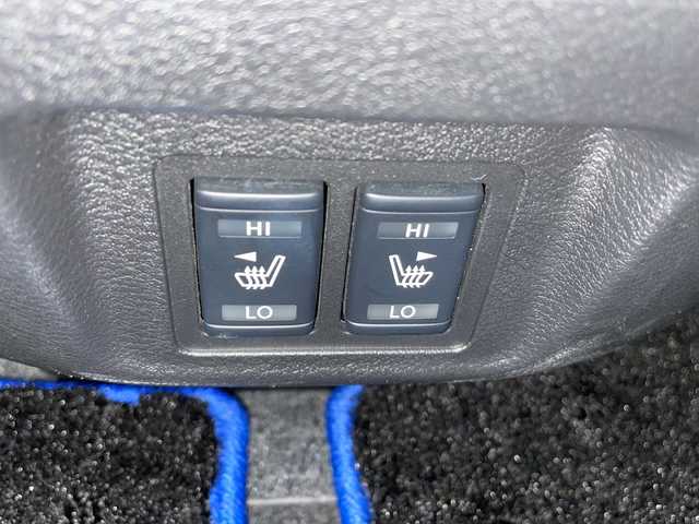 日産 セレナ e－パワー ハイウェイスター V 愛知県 2018(平30)年 5.9万km マルーンレッド 2トーン プロパイロット/衝突被害軽減ブレーキ/純正９インチSDナビ/フリップダウンモニター/全方位カメラ/両側パワースライドドア/クルーズコントロール/シートヒーター/フルセグTV/CD DVD/Bluetooth/バックカメラ/イージーオープン機能/コーナーセンサー/純正アルミホイール/LEDヘッドライト/ステアリングヒーター/インテリジェントミラー/リアオートエアコン/ドライブレコーダー/ビルトインETC/ステアリングスイッチ/スマートキー/プッシュスタート