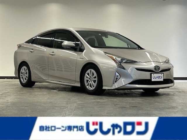 トヨタ プリウス S 静岡県 2016(平28)年 9.6万km スティールブロンドM (株)IDOMが運営する【じしゃロン浜松店】の自社ローン専用車両になりますこちらは現金またはオートローンご利用時の価格です。自社ローンご希望の方は別途その旨お申付け下さい/ハイブリット/レーダークルーズコントロール/ビルトインETC/トヨタセーフティーセンス/社外SDナビ/フルセグTV/Bluetooth/ステアリングリモコン/AUTOハイビーム/レーンキープアシスト/横滑り防止装置/プッシュスタート/RS-R車高調