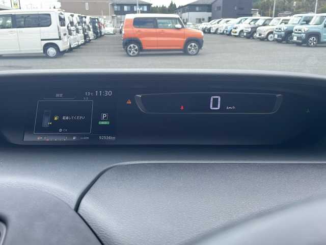 日産 セレナ ハイウェイスター Vセレクション 岩手県 2018(平30)年 9.3万km ダイヤモンドブラック 社外9インチSDナビ/AM/FM/Bluetooth/フルセグTV/バックカメラ/ドライブレコーダー/両側パワースライドドア/クルーズコントロール/衝突被害軽減ブレーキ/横滑り防止装置/アイドリングストップ/ETC/オートライト/LEDヘッドライト/フォグランプ/スマートキー/エンジンスターター/プッシュスタート/電動格納ミラー/純正15インチAW/純正フロアマット/ドアバイザー/保証書/取扱説明書