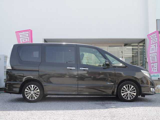 日産 セレナ ハイウェイS G Sハイブリッド 千葉県 2014(平26)年 6.1万km 茶 純正ナビ/AM/FM/Ｂｌｕｅｔｏｏｔｈ/ＣＤ/ＤＶＤ再生/後席フリップダウンモニター/両側パワースライドドア/ＥＴＣ/レーンキープアシスト/HIDヘッドライト/フォグランプ/オートライト/スマートキー/スペアキー（スマートキー）/ウインカーミラー /取扱説明書/保証書
